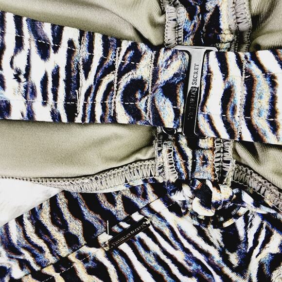 Victoria's Secret Animal Print Two Piece Swimsuit Top and Bottom Bikini - Picture 6 of 9